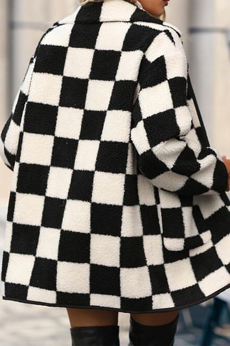 Checkered Sherpa Fleece Jacket - Image 4