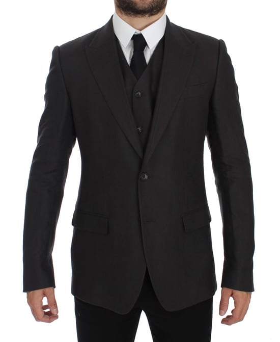 Classic Fit Threepiece Suit - Image 1