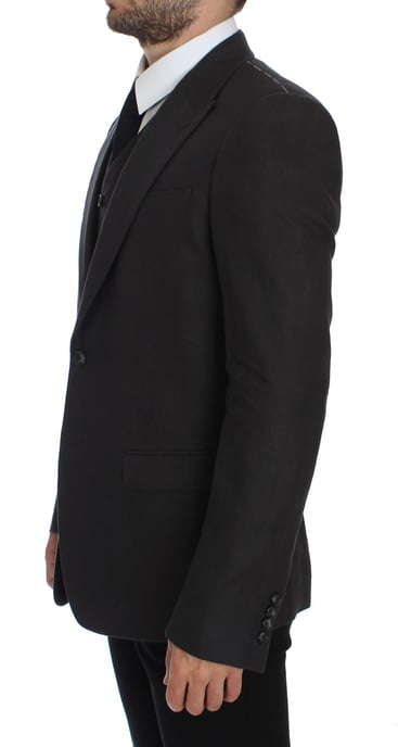 Classic Fit Threepiece Suit - Image 2
