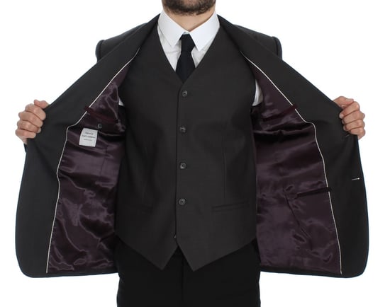 Classic Fit Threepiece Suit - Image 6