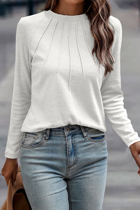 Round Neck Long Sleeve Sweater - Image 3