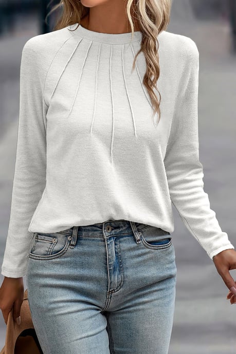 Round Neck Long Sleeve Sweater - Image 4