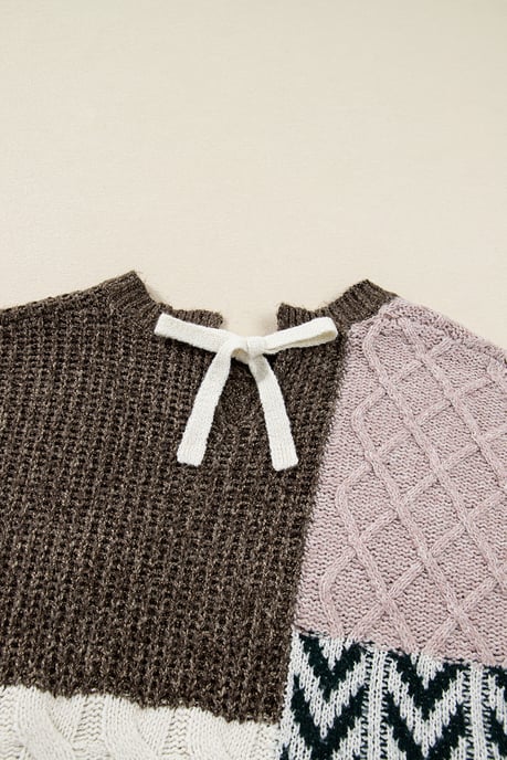 Color Block Vneck Sweater - Image 3