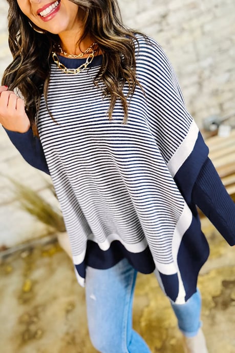 Gestreepte Poncho Met Lange Mouwen Trui - Image 1