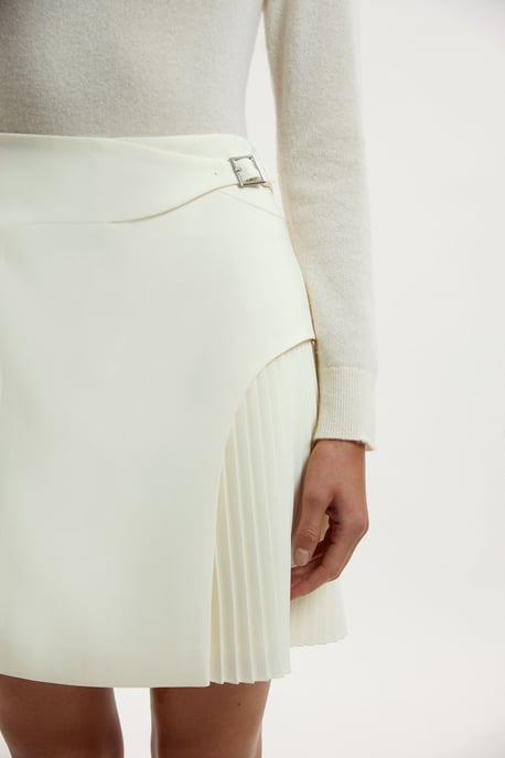Tailored Buckle Detail Pleated Mini Skirt - Image 5