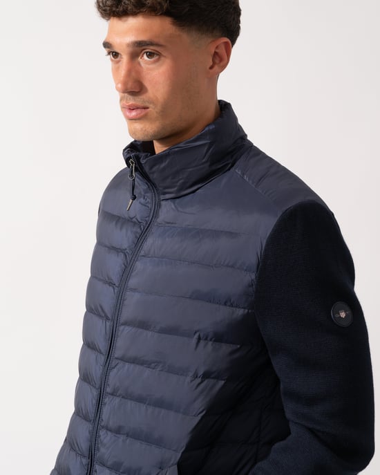 Jacket in Dark Grey - Image 4