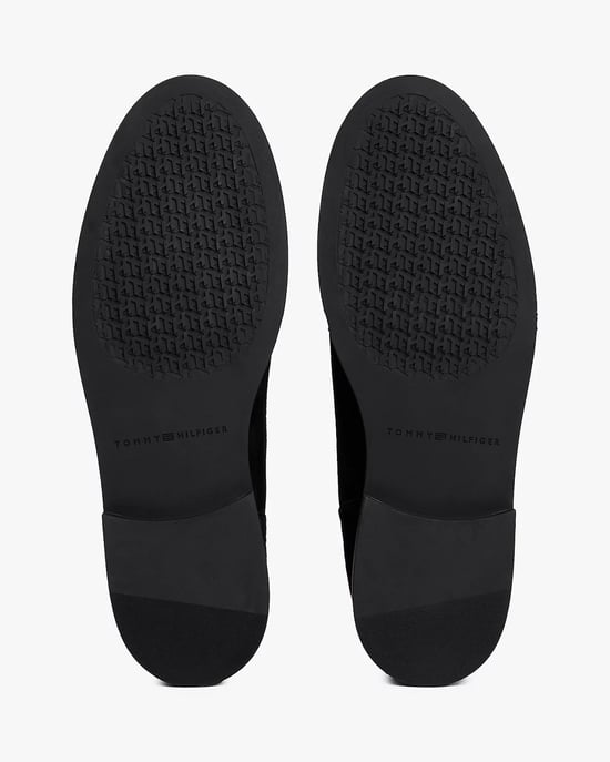 Boots in Black - Image 5
