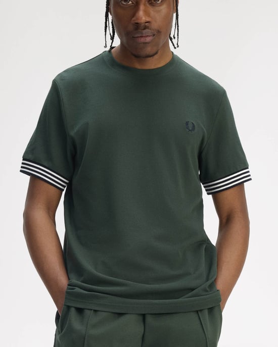 T-Shirt in Dark Green - Image 4