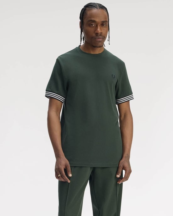 T-Shirt in Dark Green - Image 5
