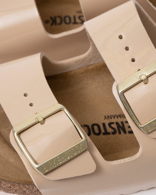 Arizona Arizona Sandals in Nude - Image 2