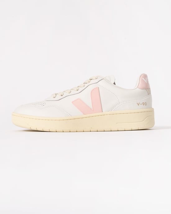 V-90 Womens Trainers Trainers in Ivory - Image 2