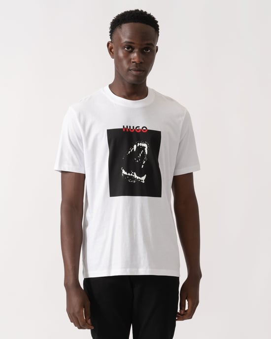 Dobero T-Shirt in White - Image 1
