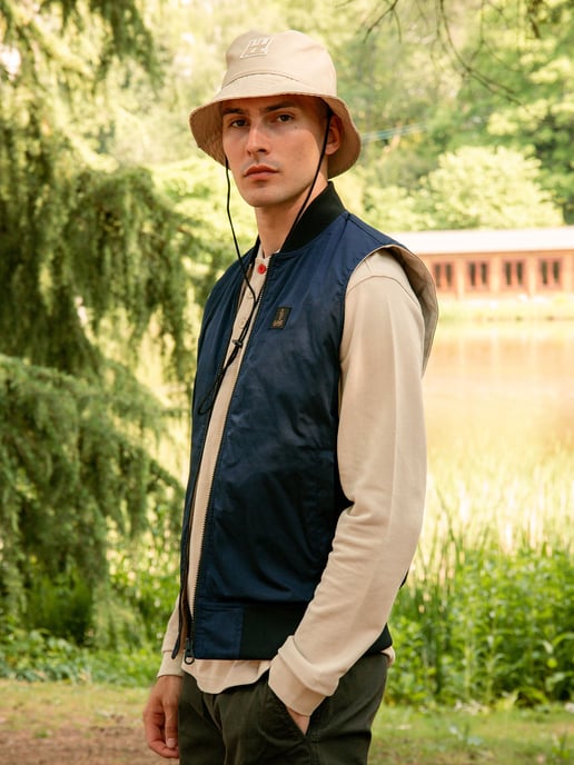 Luke 1977 Men's Hefei Reversible Gilet in Blue - Image 5