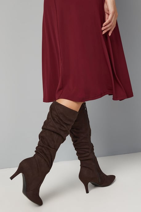 Hista Ruched Mid Heel Pointed Knee Boots - Image 3