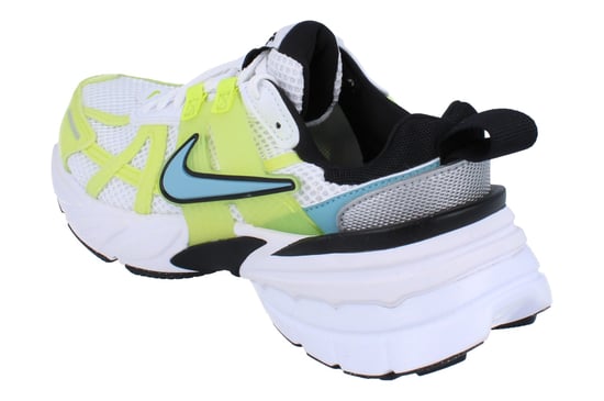 Nike Womens V2K Run Trainers - Image 2