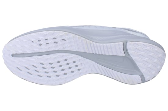 Nike Womens Quest 5 Running Trainers - Image 5
