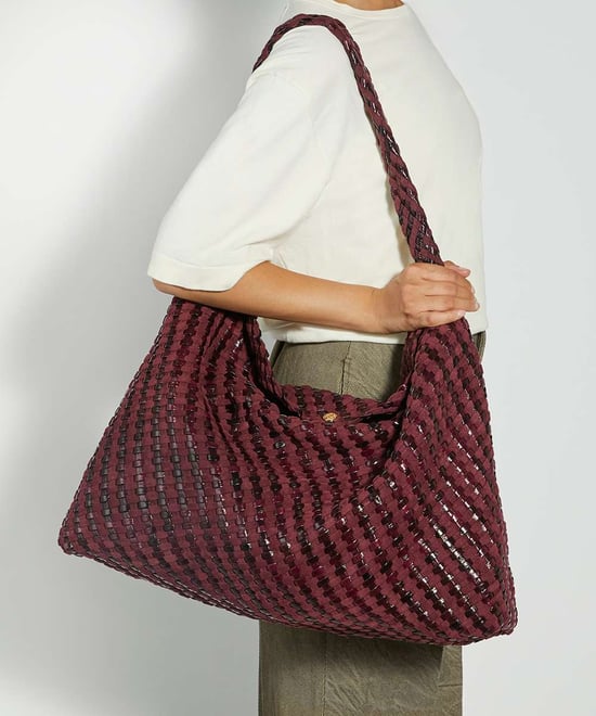 Dune Accessories Deliberate Xl - Extra Large Woven Shoulder Bag - Image 2