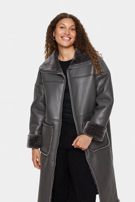 LanaSZ Coat OUTERWEAR Outerwear Oversize fit - Image 4