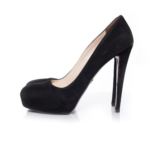 Prada zwarte suède plateau pumps. - Image 2