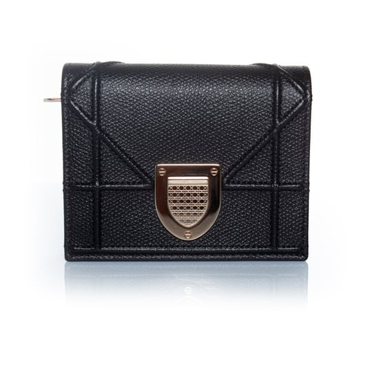 Dior Diorama Folio wallet in black - Image 1