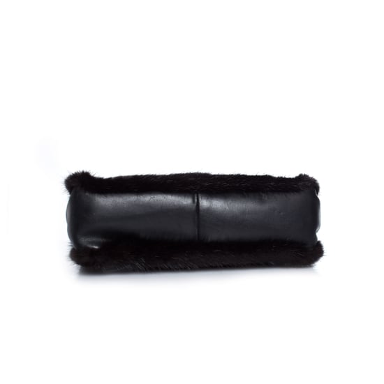Gianni Versace svart läderhandväska med päls - Image 3