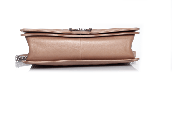 Chanel Metallic grote leren jongenstas - Image 4