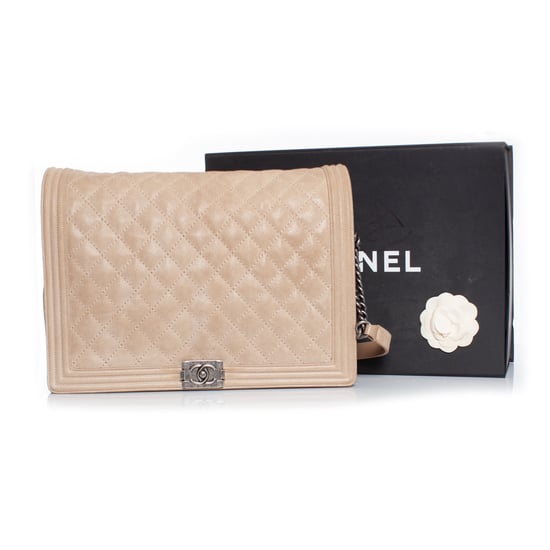 Chanel zachte grote leren jongen in beige - Image 2