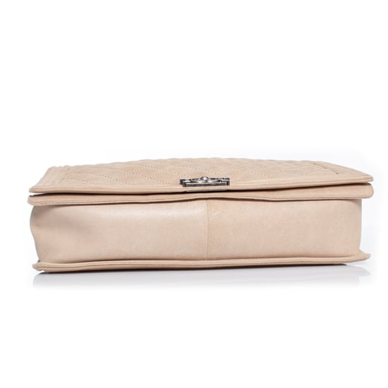 Chanel zachte grote leren jongen in beige - Image 5