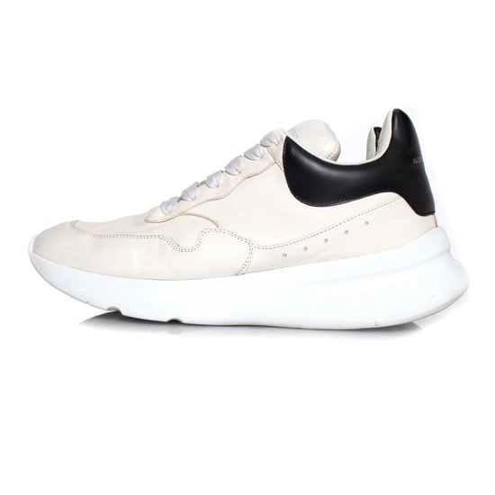 Alexander McQueen crèmekleurige sneakers - Image 2