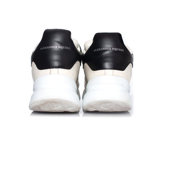 Alexander McQueen crèmekleurige sneakers - Image 3