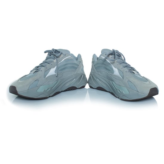 Yeezy Boost 700 V2 hospital blue - Image 6
