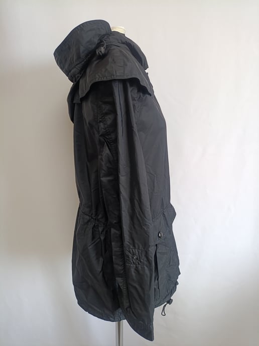 Burberry Brit Hooded Rain Jacket in Black Polyamide - Image 3