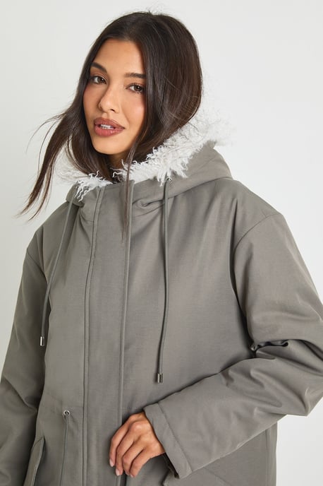 Fur Lined Parka - Image 4