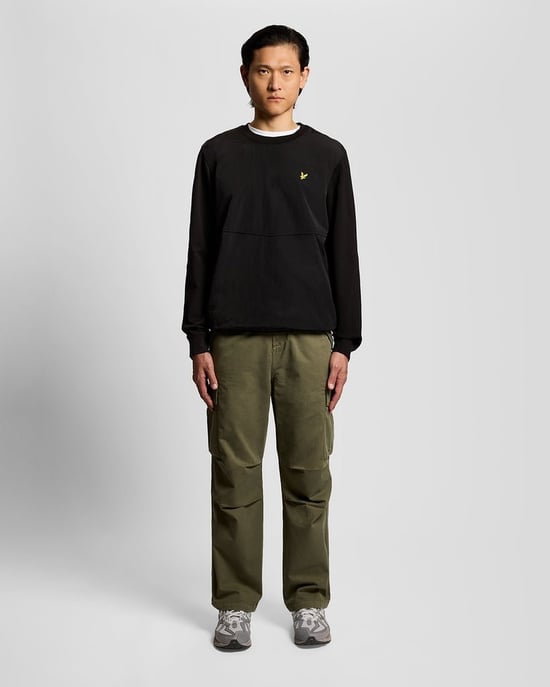 Lyle & Scott Half Raglanmouwen Sweatshirt met Paneelmotief - Zwart - Image 3