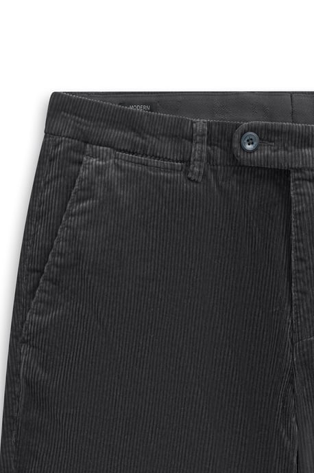 Bugatti Herren Cordhose mit Soft Touch & Stretch-Komfort - Image 4