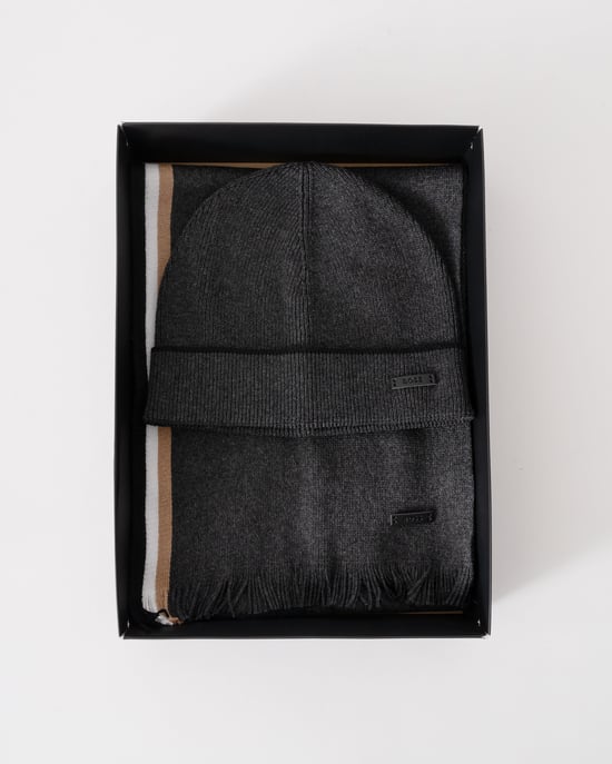 Henzo Hat & Scarf Gift Set in Dark Grey - Image 3