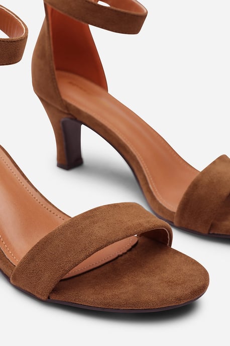Wheres That From Womens 'Madrid' Mid Block Heel With Ankle Strap - Image 5