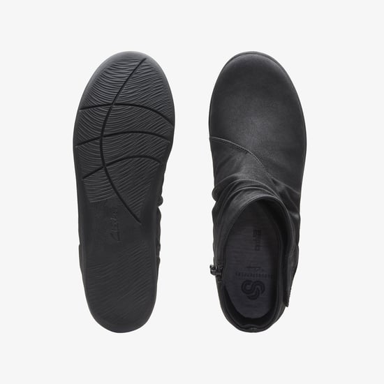 Sillian Tana Black Synthetic Boots - Image 6