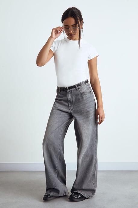 Basic Rib Short Sleeve Longline Fitted Top - Image 1