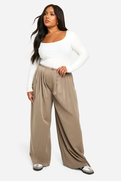 Plus Extreme Wide Leg Pleated Trouser - Image 1