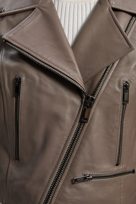 Leather Strong Shoulder Crop Biker Jacket - Image 3
