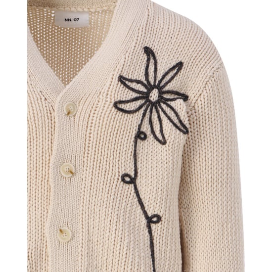 NN07 Micah flower vest - Image 2
