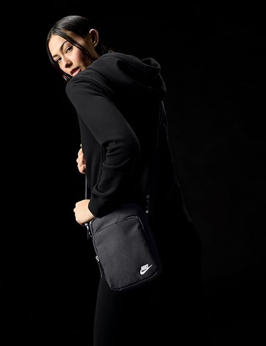 Nike Heritage Logo Black Crossbody Bag - Image 3