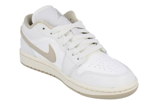 Nike Womens Air Jordan 1 Low Trainers - Image 4
