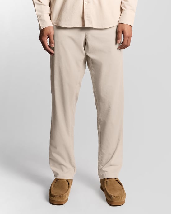 Lyle & Scott Fine Rib Corduroy Broek - Wit - Image 2
