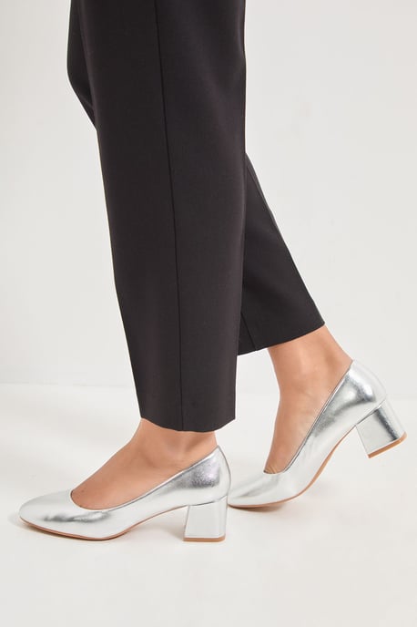 Good For The Sole: Fiorette Faux Metallic Leather Padded Comfort Sock Low Block Heeled Court Shoes - Image 2