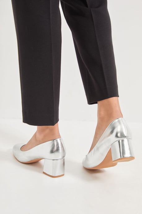 Good For The Sole: Fiorette Faux Metallic Leather Padded Comfort Sock Low Block Heeled Court Shoes - Image 3