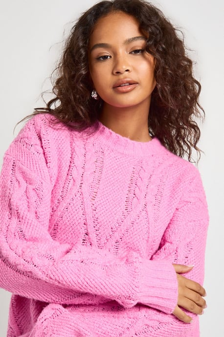 Super Soft Cable Knit Knitted Jumper - Image 4