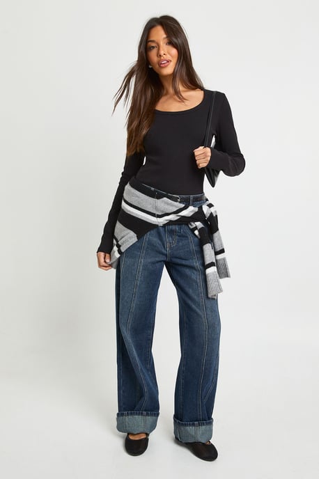 Basic Rib Scoop Neck Fitted Long Sleeve Top - Image 3