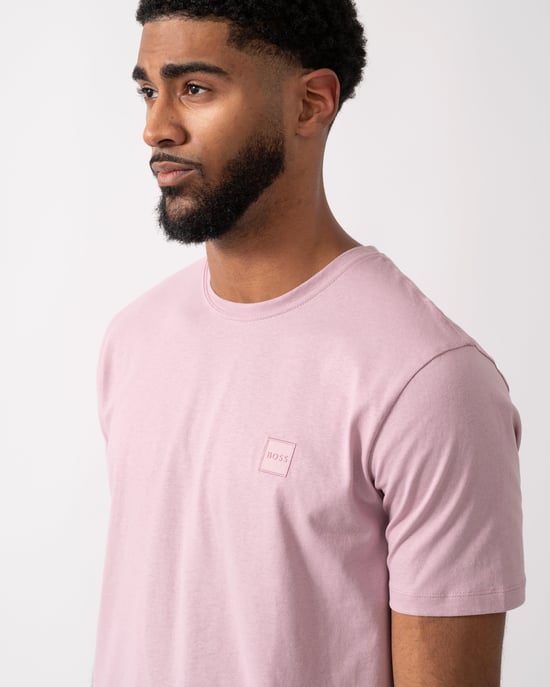 Tales T-shirt in Pink - Image 2